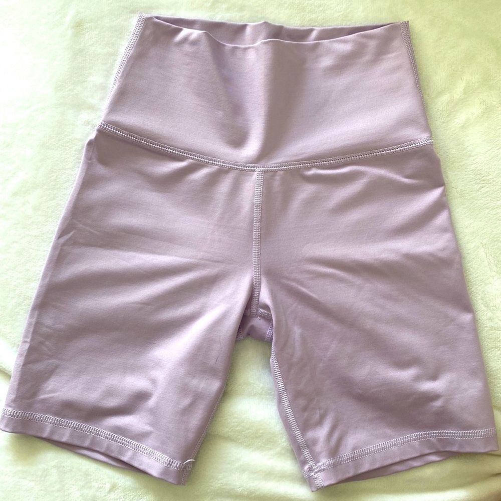 American Eagle Shine bike shorts